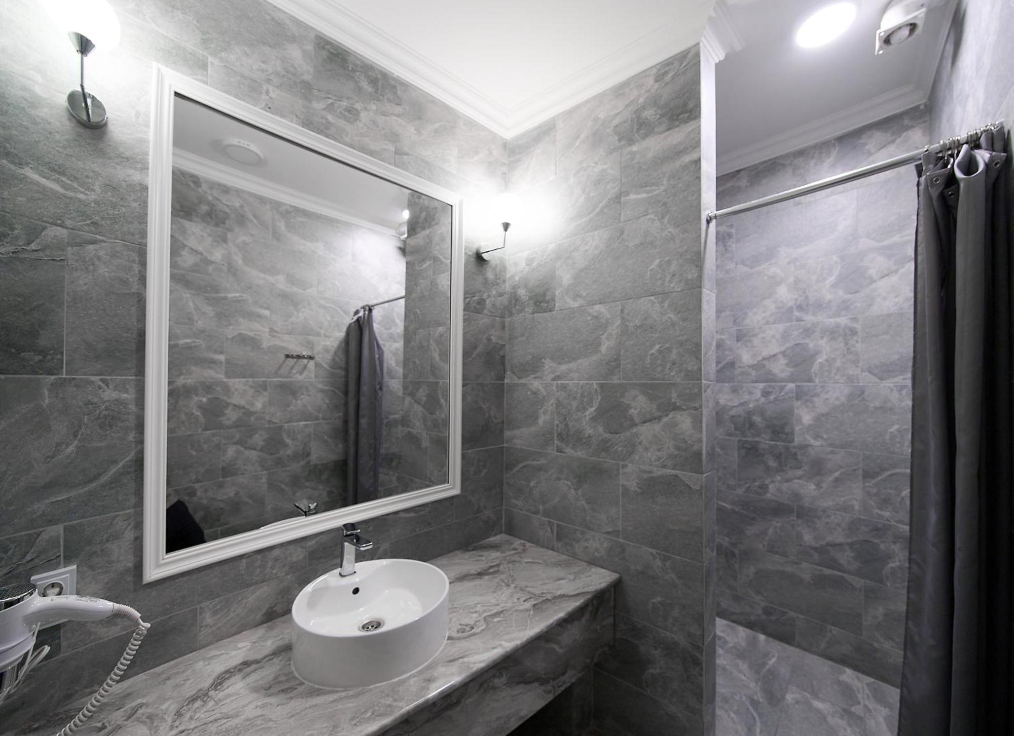 Hannah Inn - Ex Hello Inn Astana Ngoại thất bức ảnh